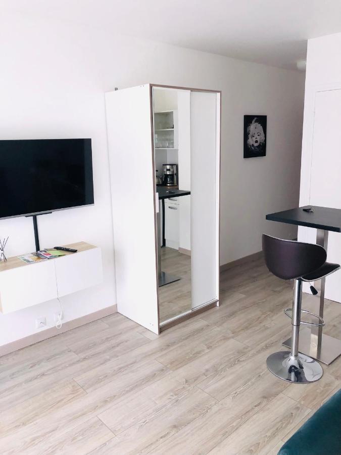 Studio En Residence, Proche De La Mer Avec Parking Gratuit Et 5G Home Villers-sur-Mer Exteriör bild